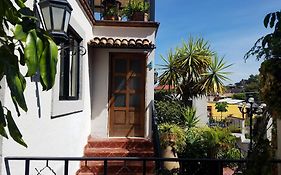 Pied A Terre At Casitas Aparicio